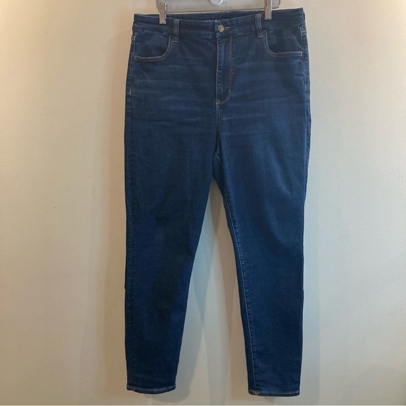AMERICAN EAGLE  Sz 14 Super High Rise Dark Wash Jeggings Jeans - Picture 1 of 8